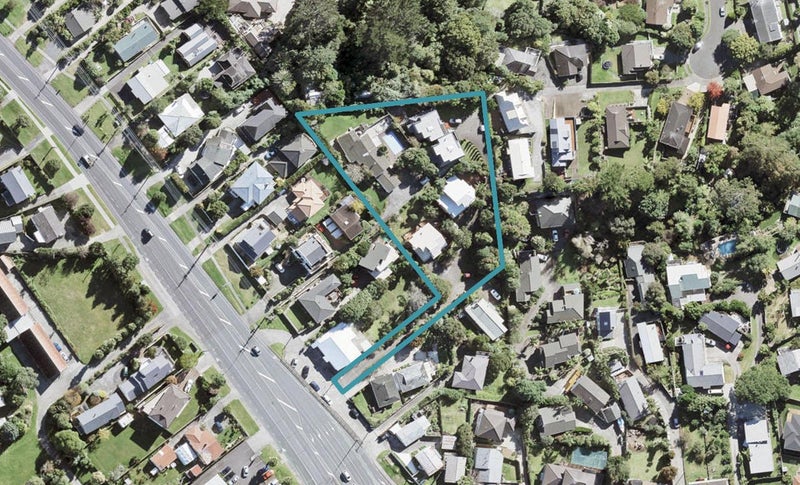 4/873 East Coast Road, Northcross, Auckland - Carousel 1