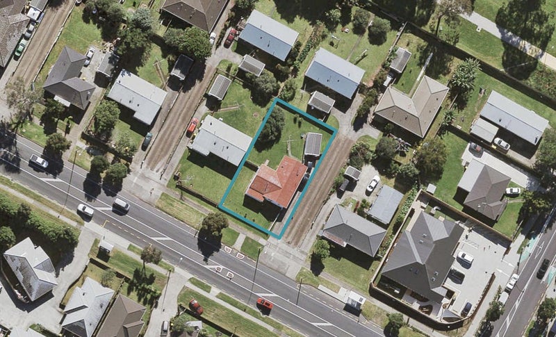 631 Massey Road, Mangere, Auckland - Carousel 1