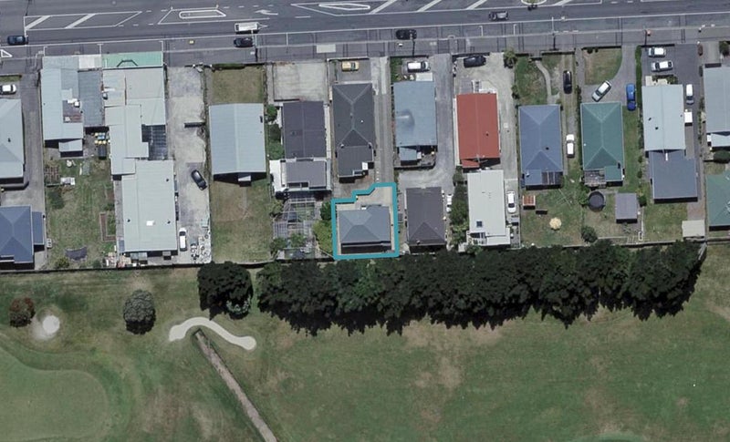 394A Broadway, Miramar, Wellington - Carousel 1