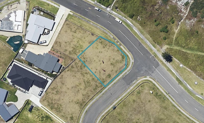 12 Pacific Parade, Coastlands, Whakatāne - Carousel 1