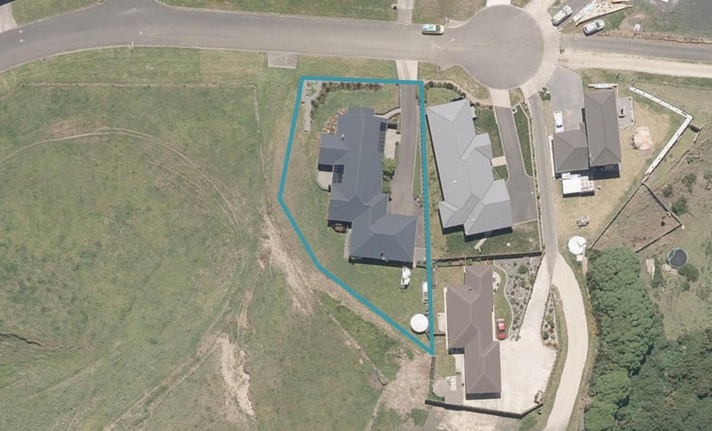 40 Cracroft Drive, Putiki, Whanganui - Carousel 1