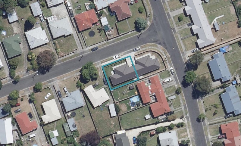 2/28 Keats Crescent, Enderley, Hamilton - Carousel 1