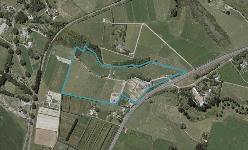 165 State Highway 1, Otaki - Carousel 1