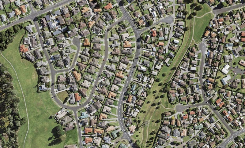 70 Etherton Drive, Weymouth, Auckland - Carousel 1