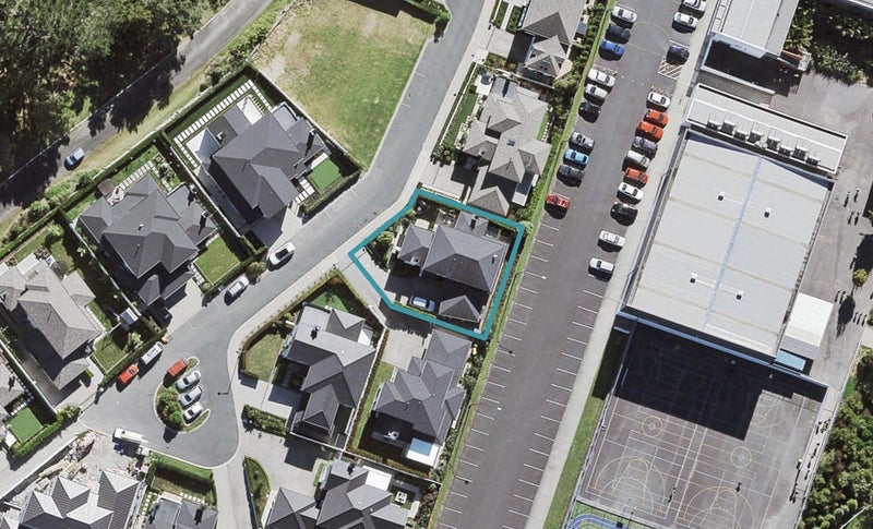 10 St Andrews Way, Albany, Auckland - Carousel 1