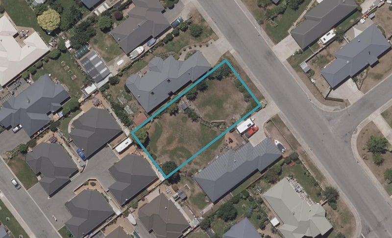 3 Pines Road, Alexandra, Alexandra - Carousel 1
