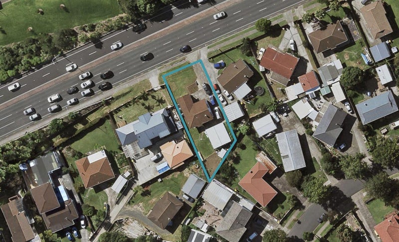 47 Te Irirangi Drive, Clover Park, Auckland - Carousel 1