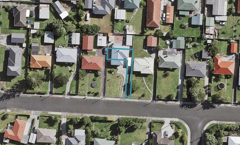 4/10 McDougall Street, Manurewa East, Auckland - Carousel 1
