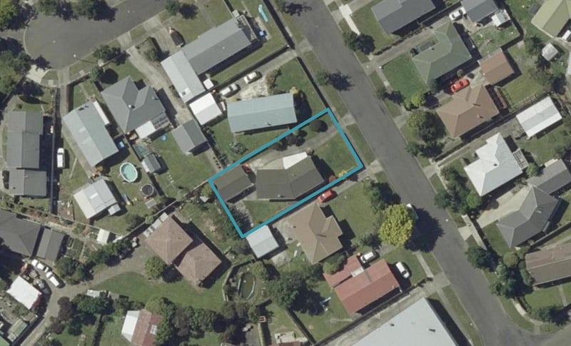 44 Anakiwa Street, Kelvin Grove, Palmerston North - Carousel 1