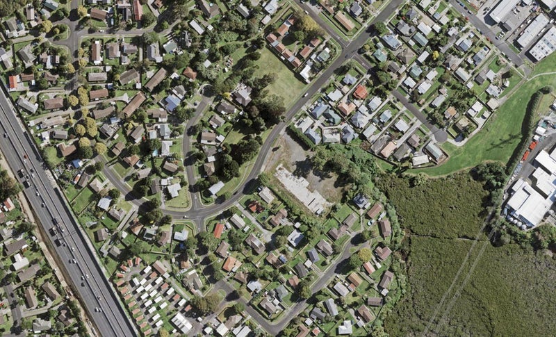 77E Kindergarten Drive, Conifer Grove, Takanini - Carousel 1