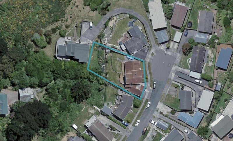 19 Trinidad Crescent, Grenada Village, Wellington - Carousel 1