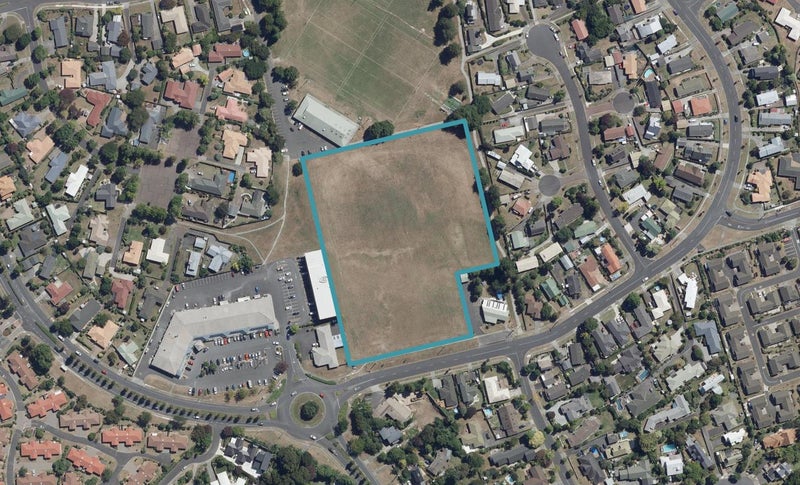 1 Endeavour Avenue, Flagstaff, Hamilton - Carousel 1