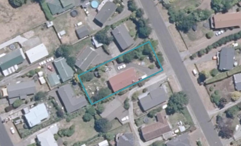 35 Sunset Street, Hilltop, Taupo - Carousel 1