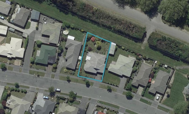 16 Showgate Avenue, Sockburn, Christchurch - Carousel 1