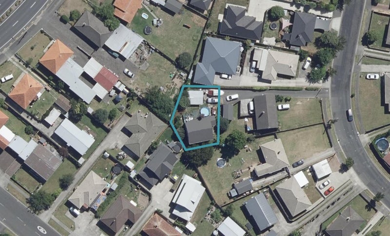 15A Willis Street, Bader, Hamilton - Carousel 1
