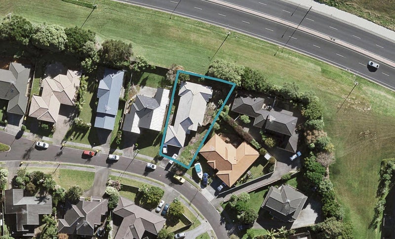 28 Pukatea Avenue, Albany, Auckland - Carousel 1