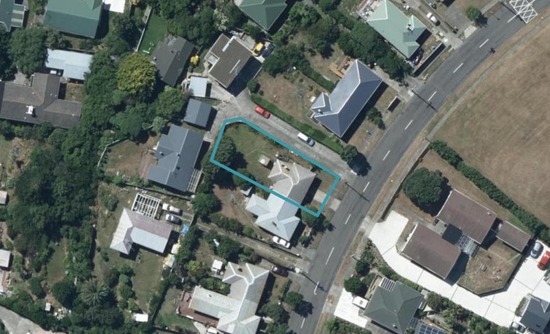 37B Herewini Street, Titahi Bay, Porirua - Carousel 1