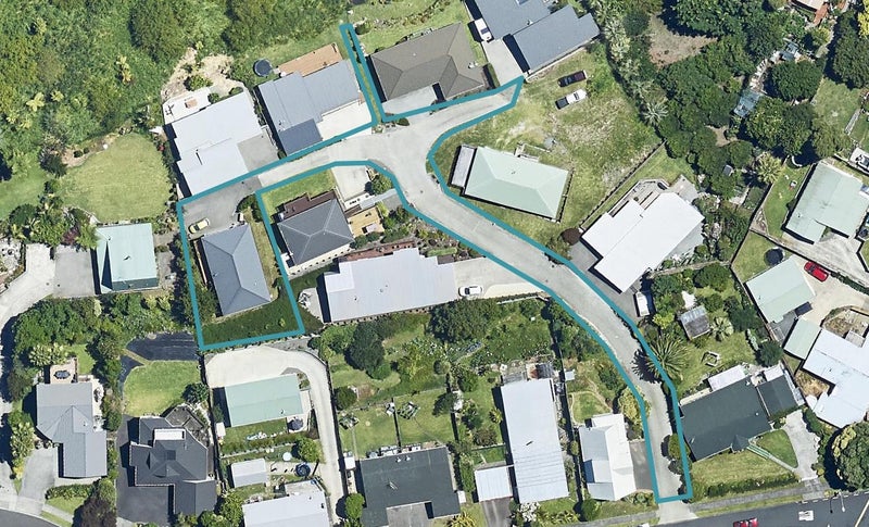 5D Winiata Street, Brookfield, Tauranga - Carousel 1