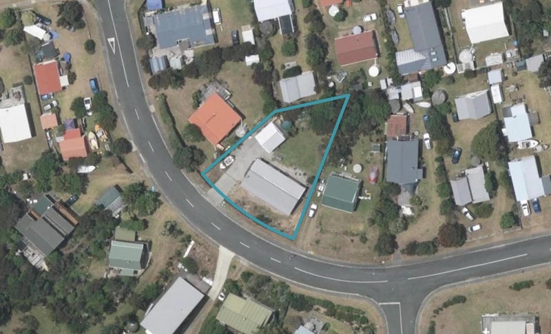 5 Holiday Crescent, Mangawhai Heads, Mangawhai - Carousel 1