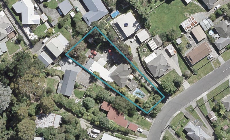 35 Kopara Grove, Stokes Valley, Lower Hutt - Carousel 1