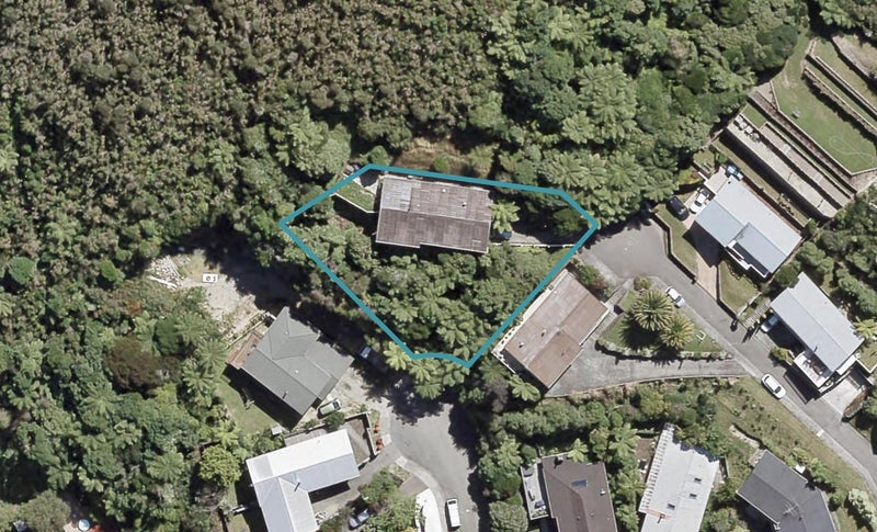 9 Alleyne Court, Brown Owl, Upper Hutt - Carousel 1