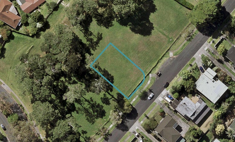 41 Grenada Avenue, Forrest Hill, Auckland - Carousel 1