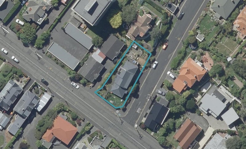 32 Drivers Road, Maori Hill, Dunedin - Carousel 1