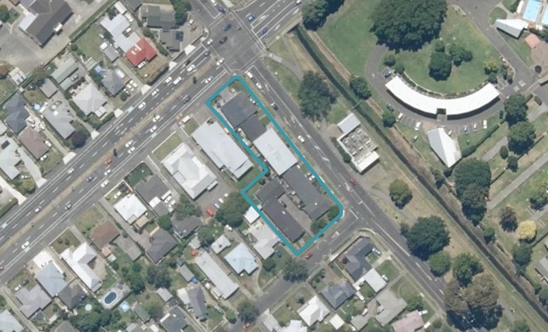 9/23 Riverbend Road, ONEKAWA, NAPIER - Carousel 1