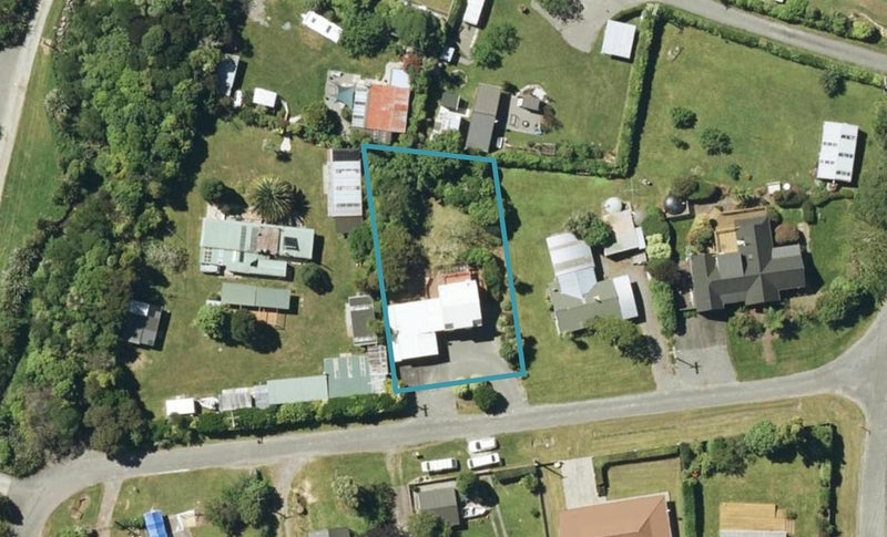 18 Phillips Road, Ngakuta Bay - Carousel 1