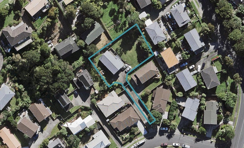 5 Heathglen Place, Bayview, Auckland - Carousel 1