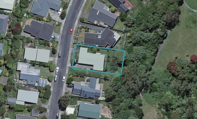 30 Cranwell Street, Churton Park, Wellington - Carousel 1