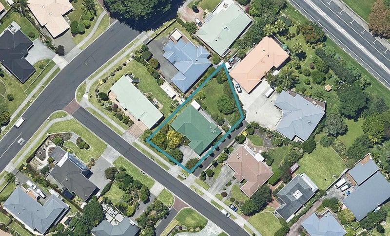 3 Homestead Place, Welcome Bay, Tauranga - Carousel 1