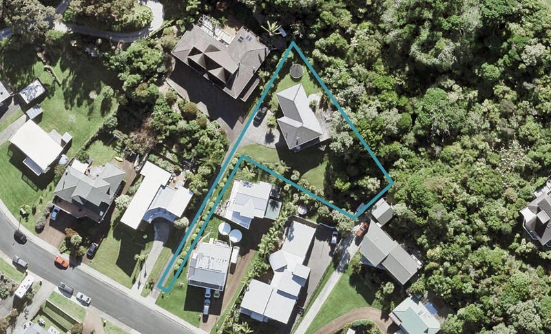 22 Zita Avenue, Matakatia, Whangaparaoa - Carousel 1