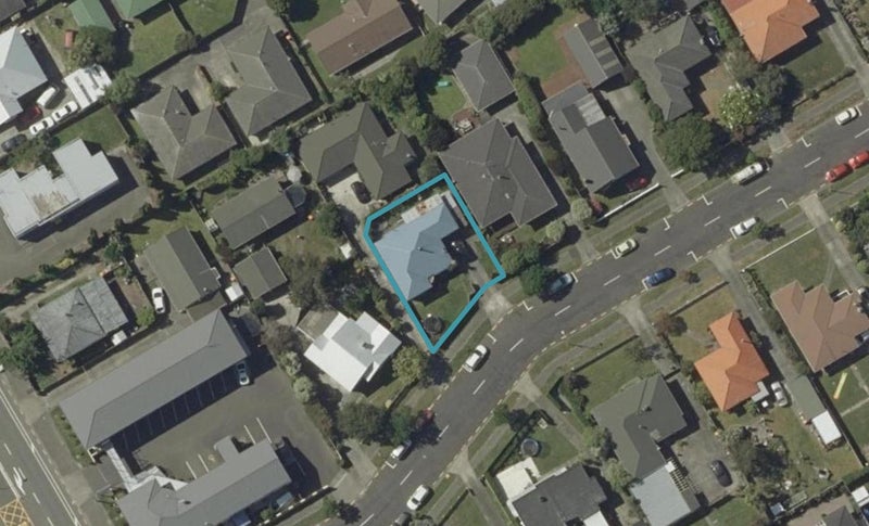 7 Puriri Terrace, Roslyn, Palmerston North - Carousel 1