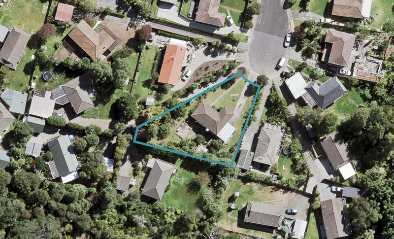 21 Hydra Place, Glen Eden, Auckland - Carousel 1
