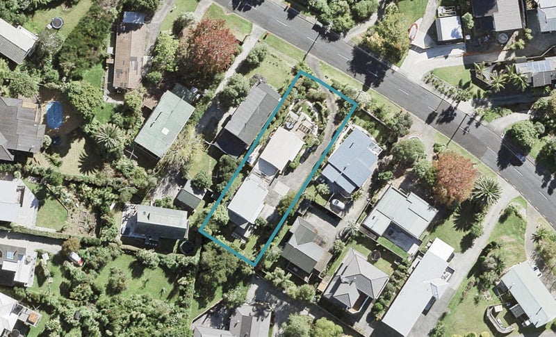 1/7 Marina Road, Torbay, Auckland - Carousel 1