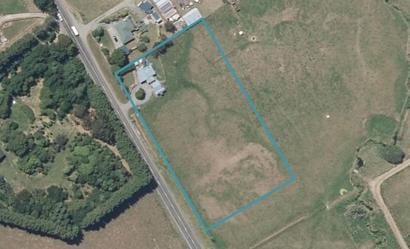 1083 Tennent Drive, Linton, Palmerston North - Carousel 1