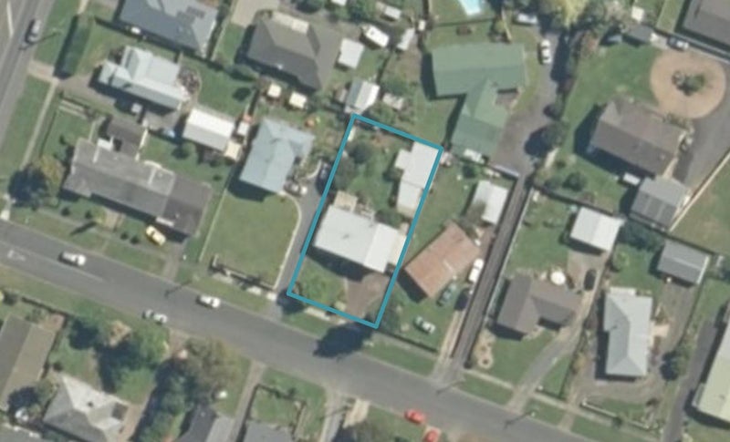 61 Thompson Street, Leamington, Cambridge - Carousel 1