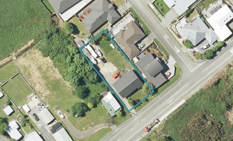 273 Waikawa Road, Waikawa, Picton - Carousel 1