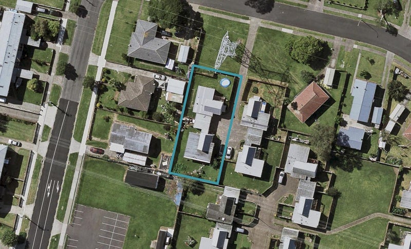 3 Bland Place, Ōtara, Auckland - Carousel 1
