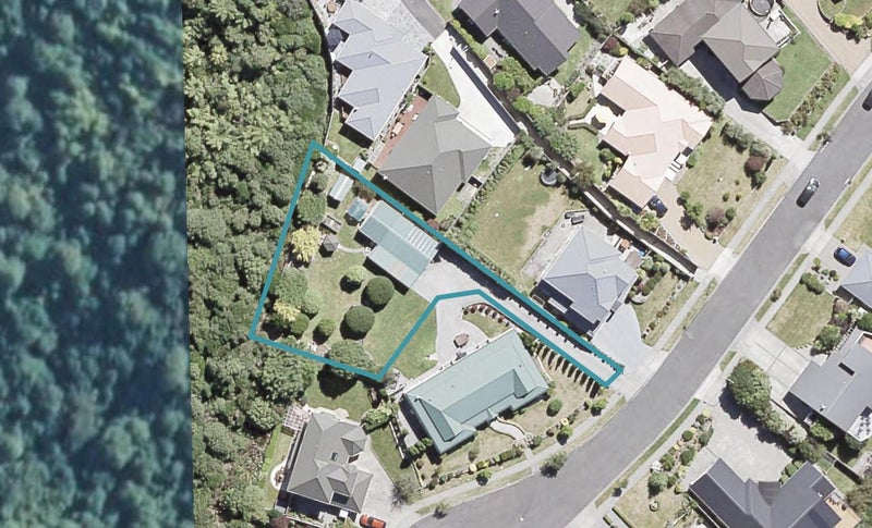 16A Betty Watt Grove, Riverstone Terraces, Upper Hutt - Carousel 1