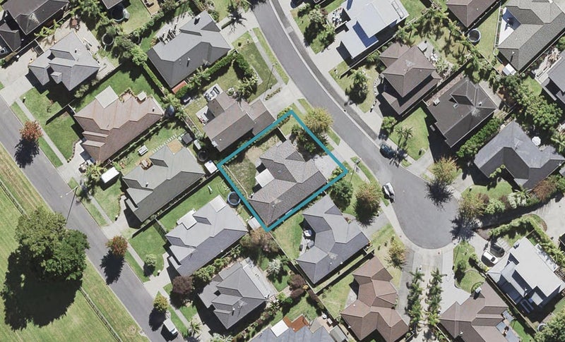 7 Dove Place, Schnapper Rock, Auckland - Carousel 1