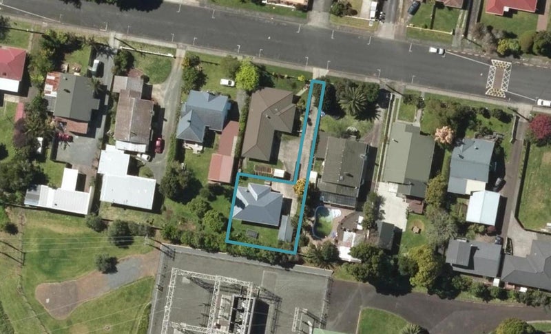 31 Percy Street, Kensington, Whangarei - Carousel 1