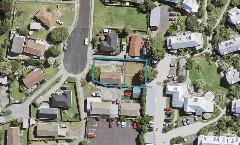20 Edwin Freeman Place, Ranui, Auckland - Carousel 1