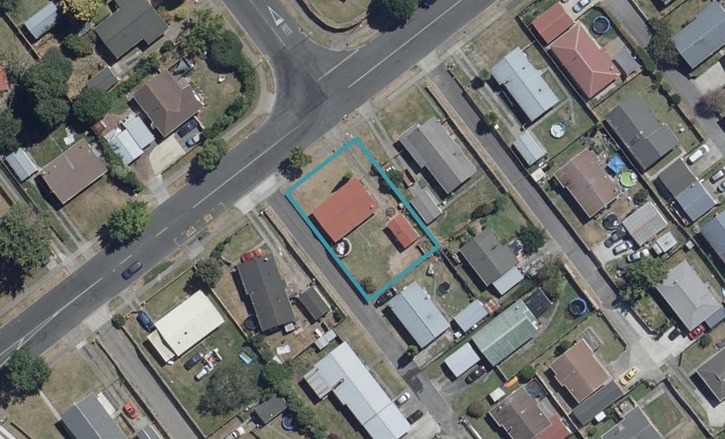 43 Breckons Avenue, Nawton, Hamilton - Carousel 1