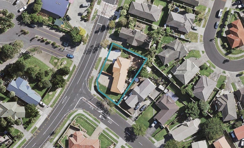 59 Riverton Drive, Randwick Park, Auckland - Carousel 1