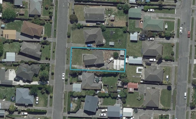12 Ealing Street, Northcote, Christchurch - Carousel 1