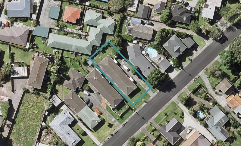 1/27 Riverview Road, Panmure, Auckland - Carousel 1
