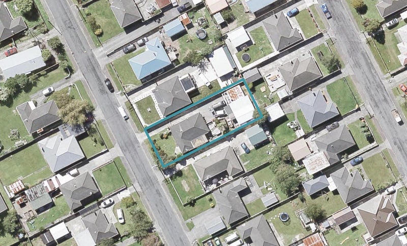 60 Bull Avenue, Wainuiomata, Lower Hutt - Carousel 1