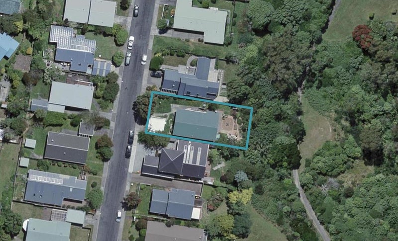 26 Cranwell Street, Churton Park, Wellington - Carousel 1